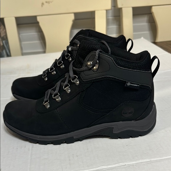 NWT Timberland Black Hiker Boots Timberland Mt. Maddsen Waterproof Mid sz 8.5 - Picture 15 of 15